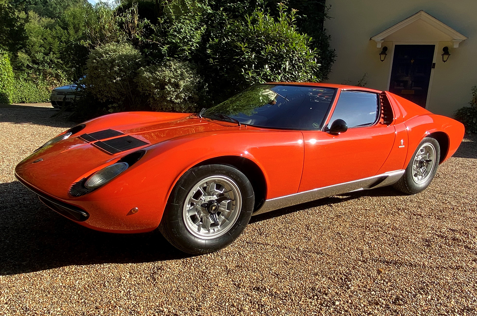 Classic & Sports Car – Pop-up headlight celebration joins London Concours line-up