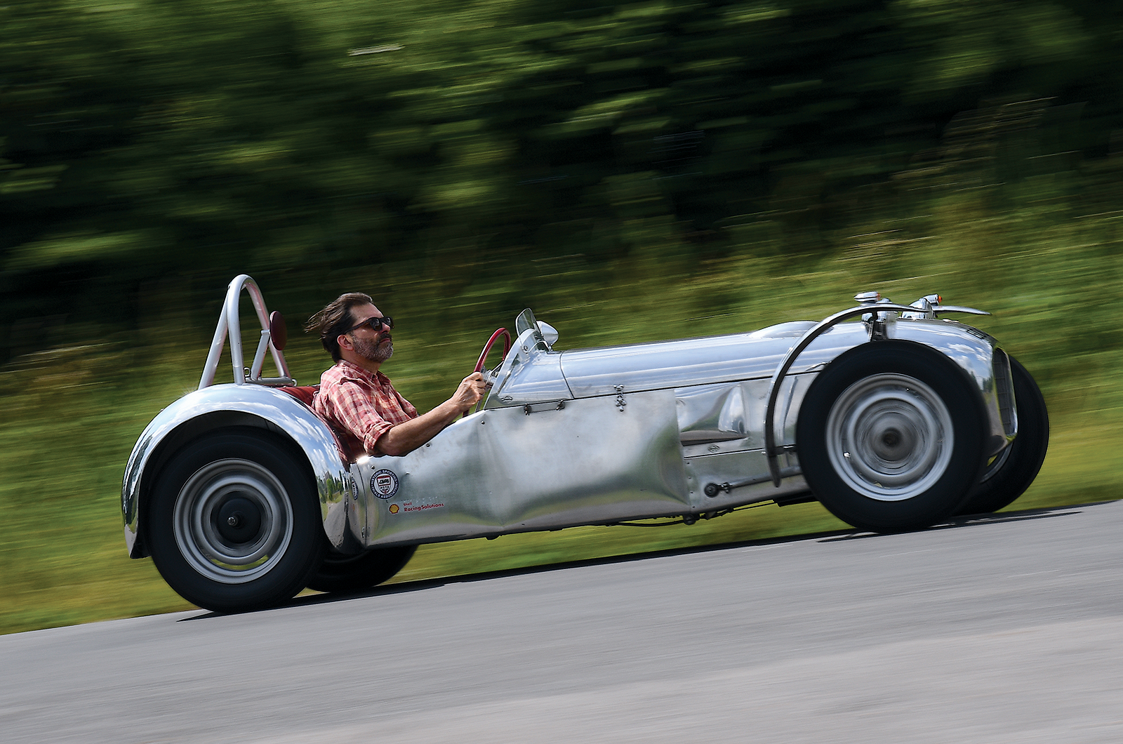 Classic & Sports Car – Lotus Six: from circuit racer to trials car