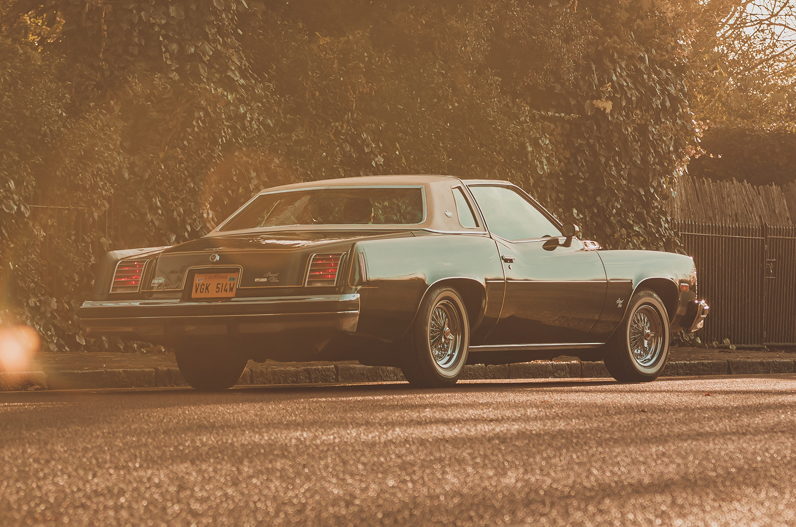 Classic & Sports Car – Pontiac Grand Prix: excess all areas