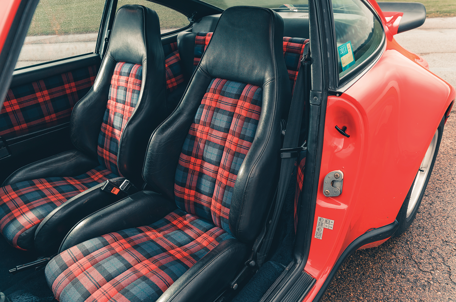 Classic & Sports Car – Porsche 911 turbo at 50: icons of the air-cooled era