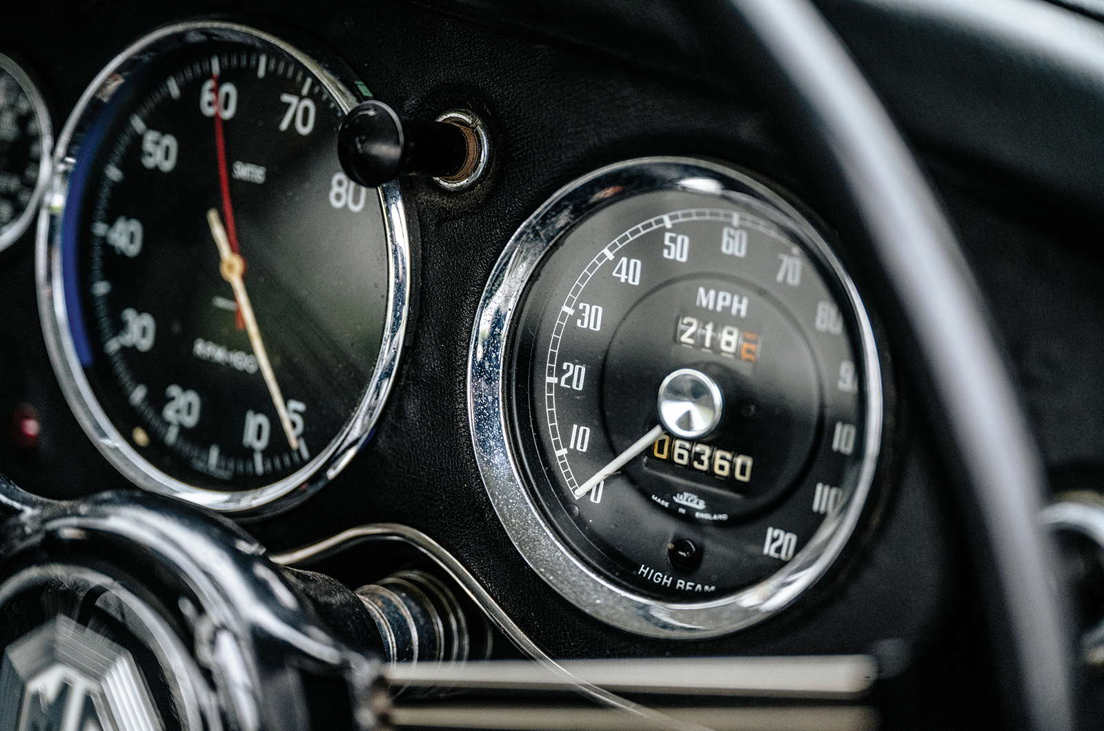 Classic & Sports Car – MGA Twin Cam: on track in an ex-works racer