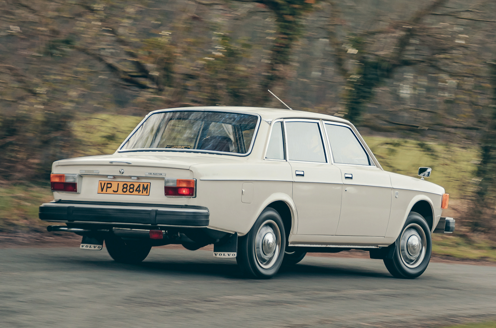 Classic & Sports Car – Volvo 144E: return of the Saint
