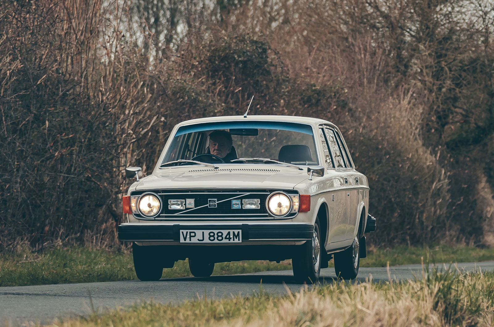 Classic & Sports Car – Volvo 144E: return of the Saint