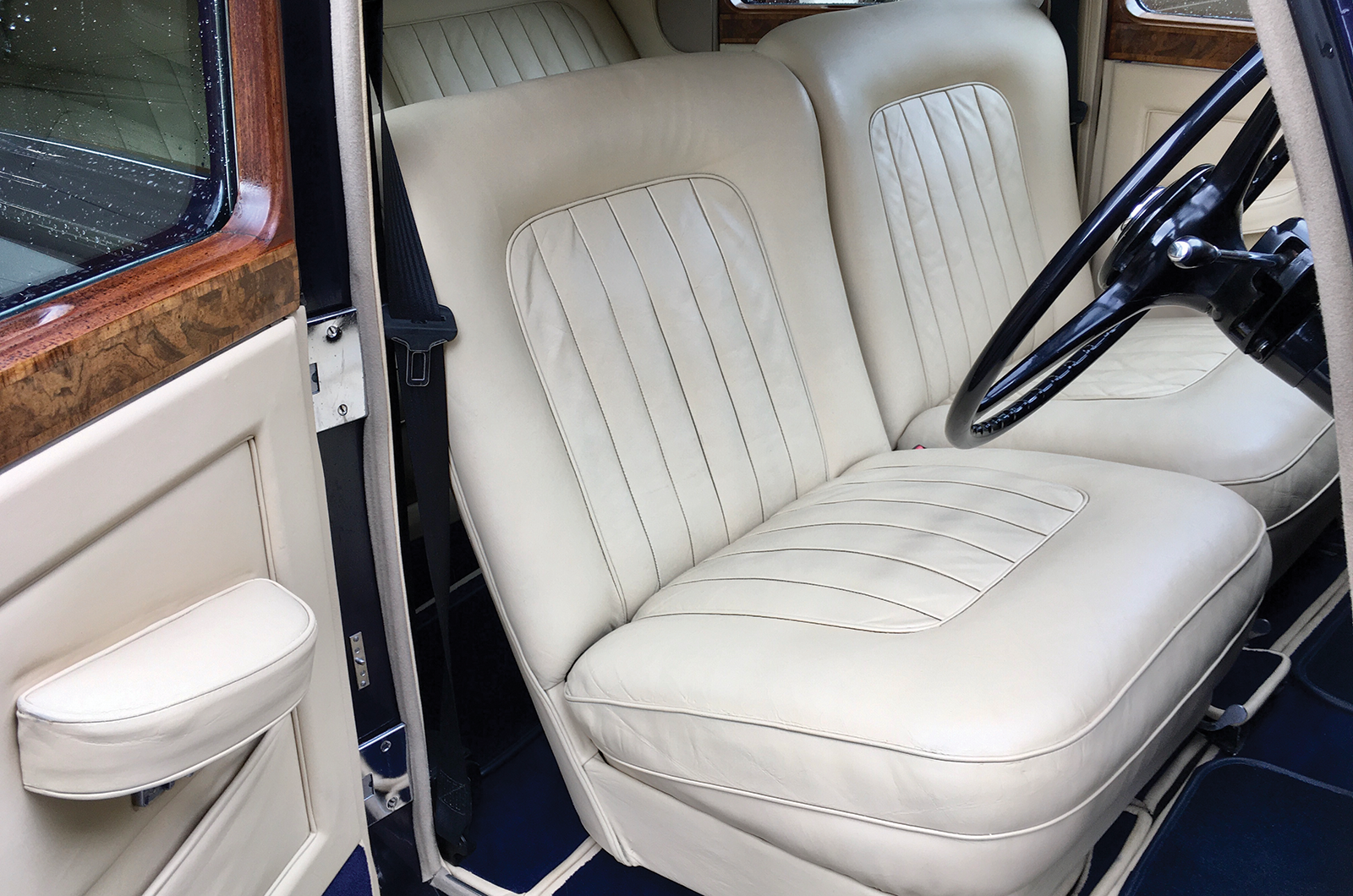 Classic & Sports Car – Your classic: Bentley R-type