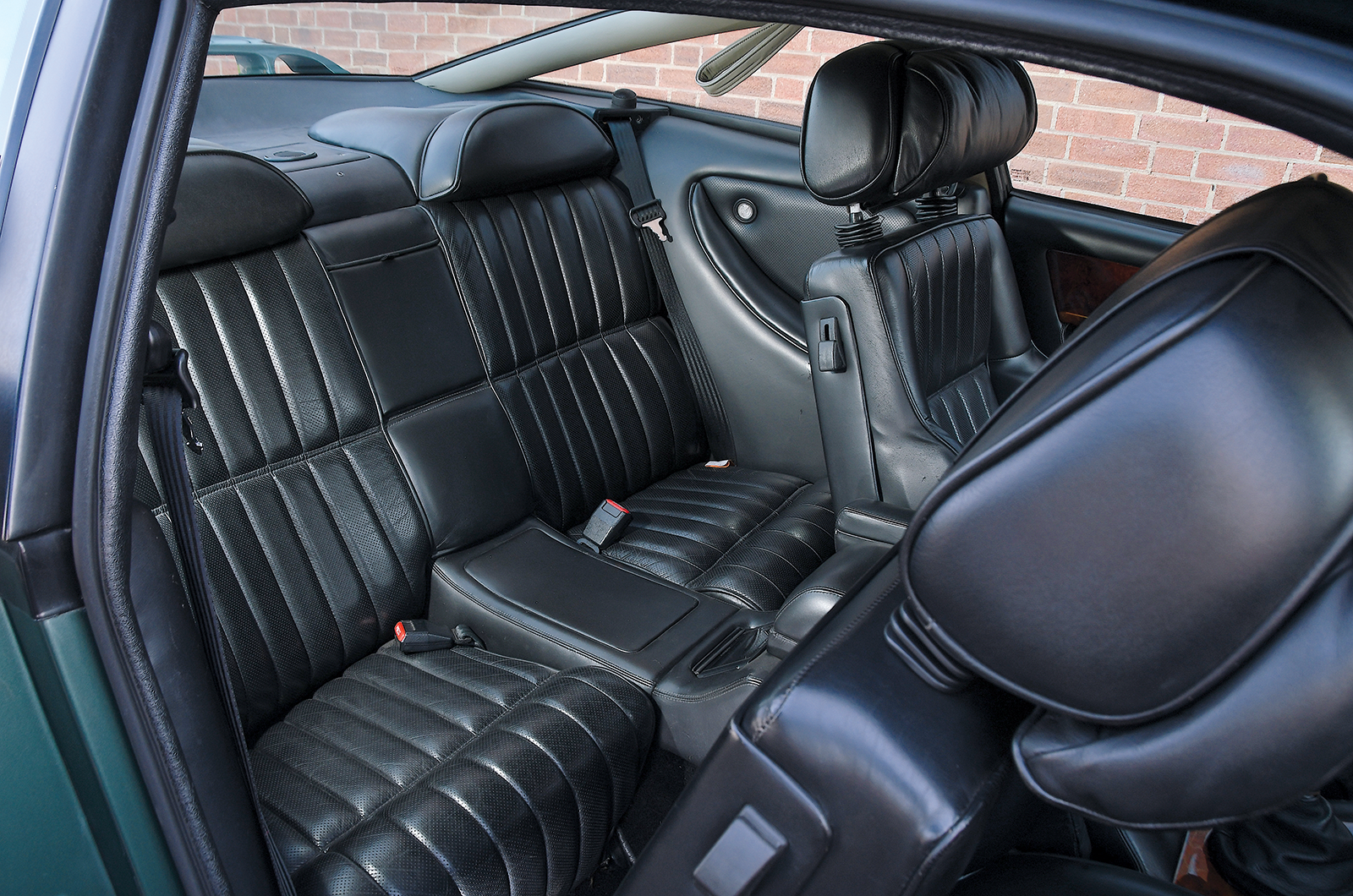 Classic & Sports Car – Aston Martin Virage 6.3: stop-gap treasure