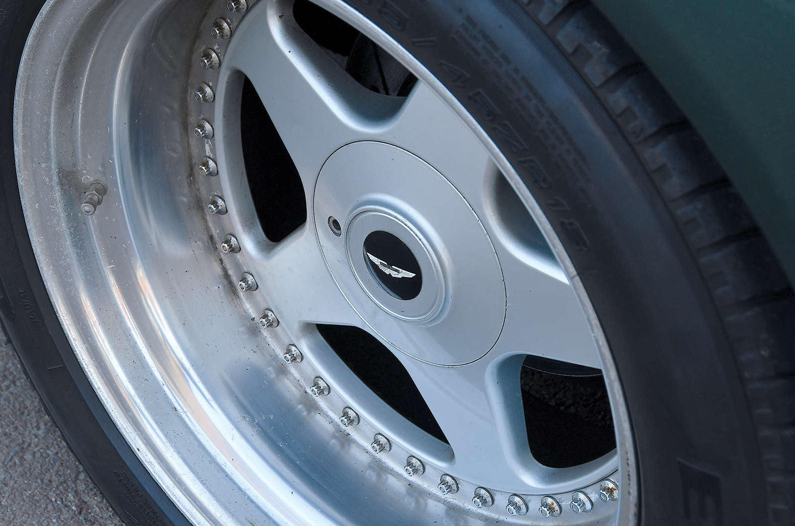 Classic & Sports Car – Aston Martin Virage 6.3: stop-gap treasure