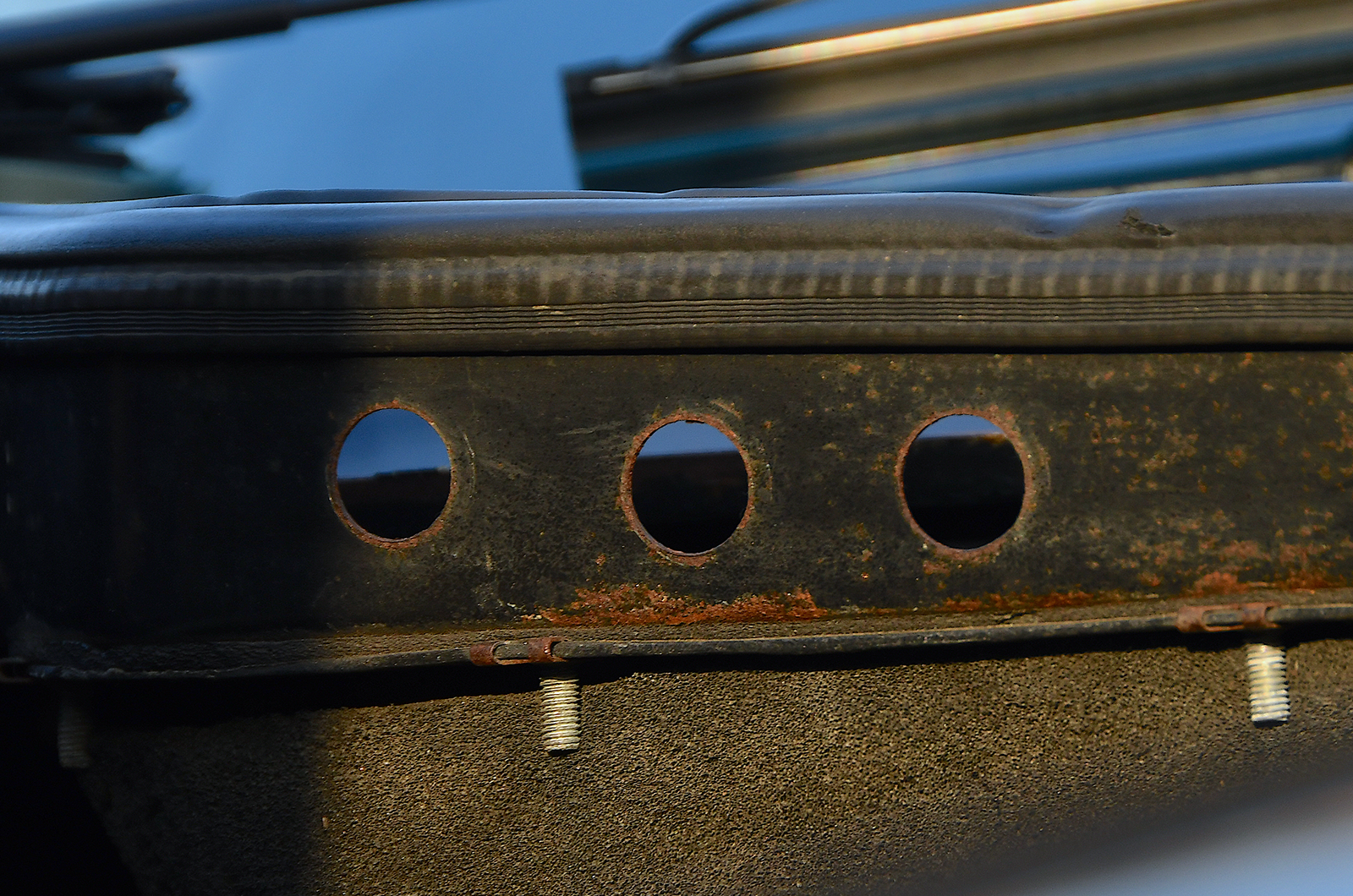 Classic & Sports Car – Aston Martin Virage 6.3: stop-gap treasure