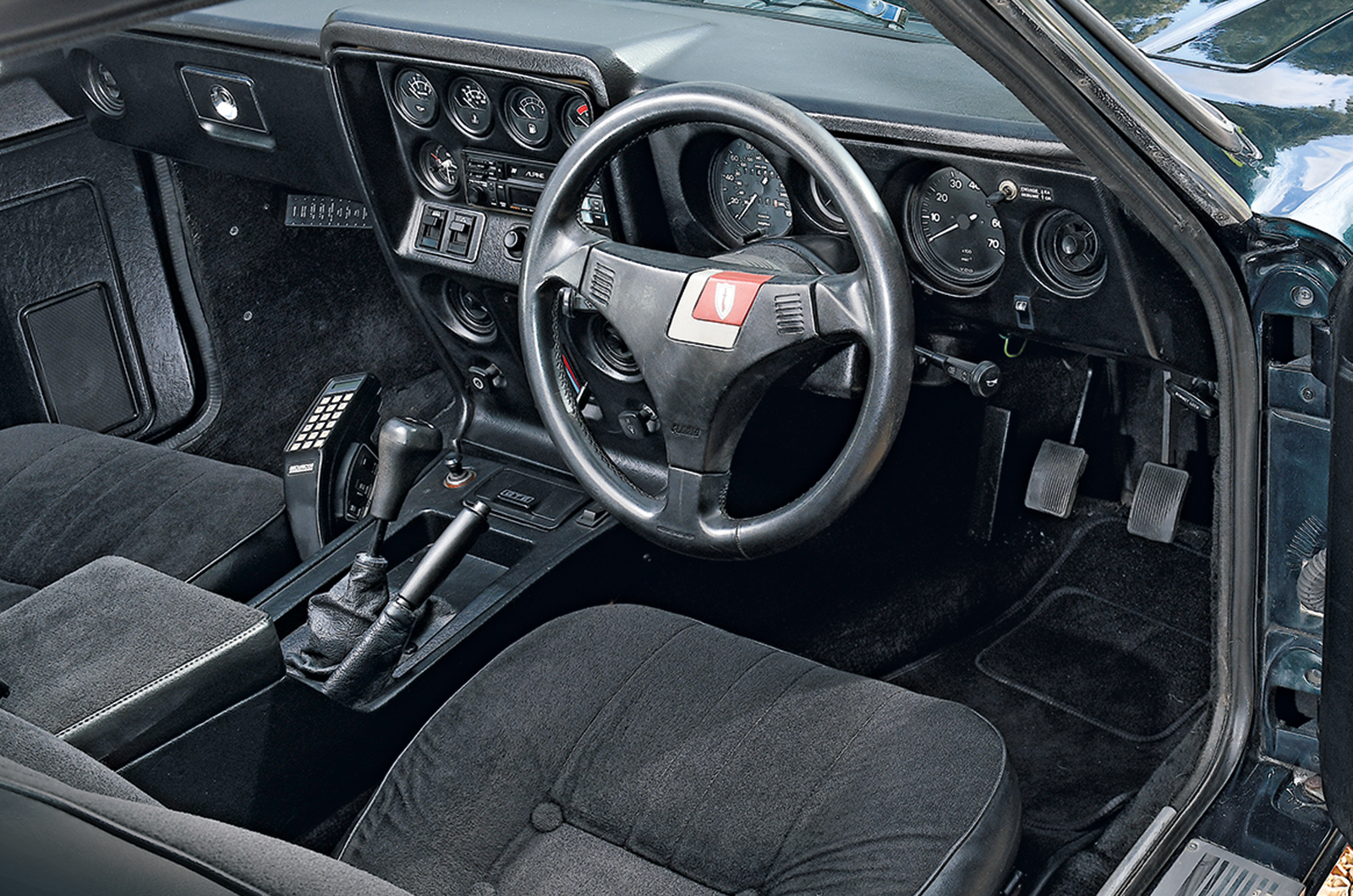 Classic & Sports Car – Middlebridge Scimitar GTE: by Royal appointment