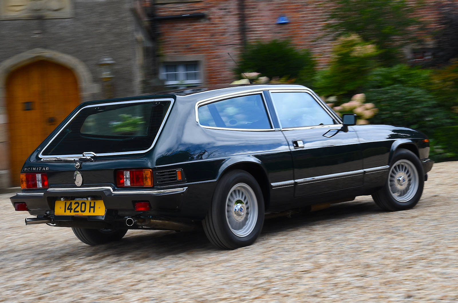Classic & Sports Car – Middlebridge Scimitar GTE: by Royal appointment