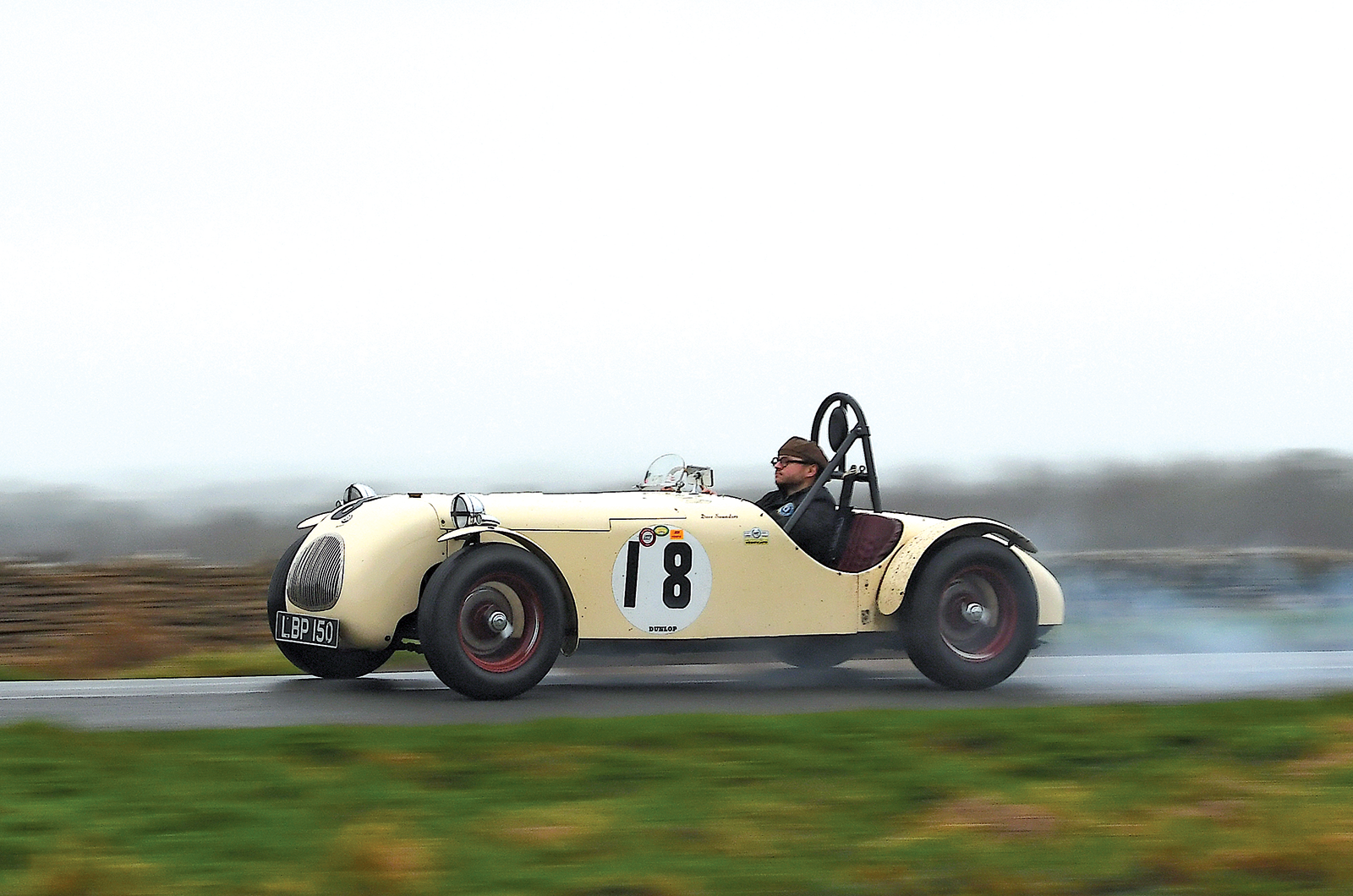 MG Gammon Special: smoking the competition | Classic & Sports Car