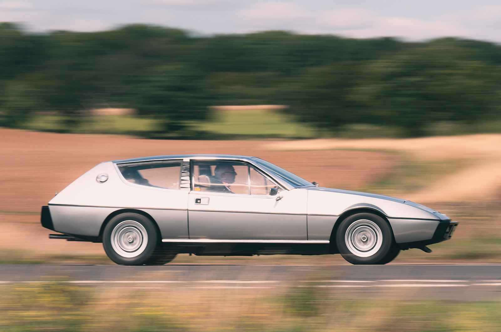 Classic & Sports Car – Lotus Elite: the sensible supercar