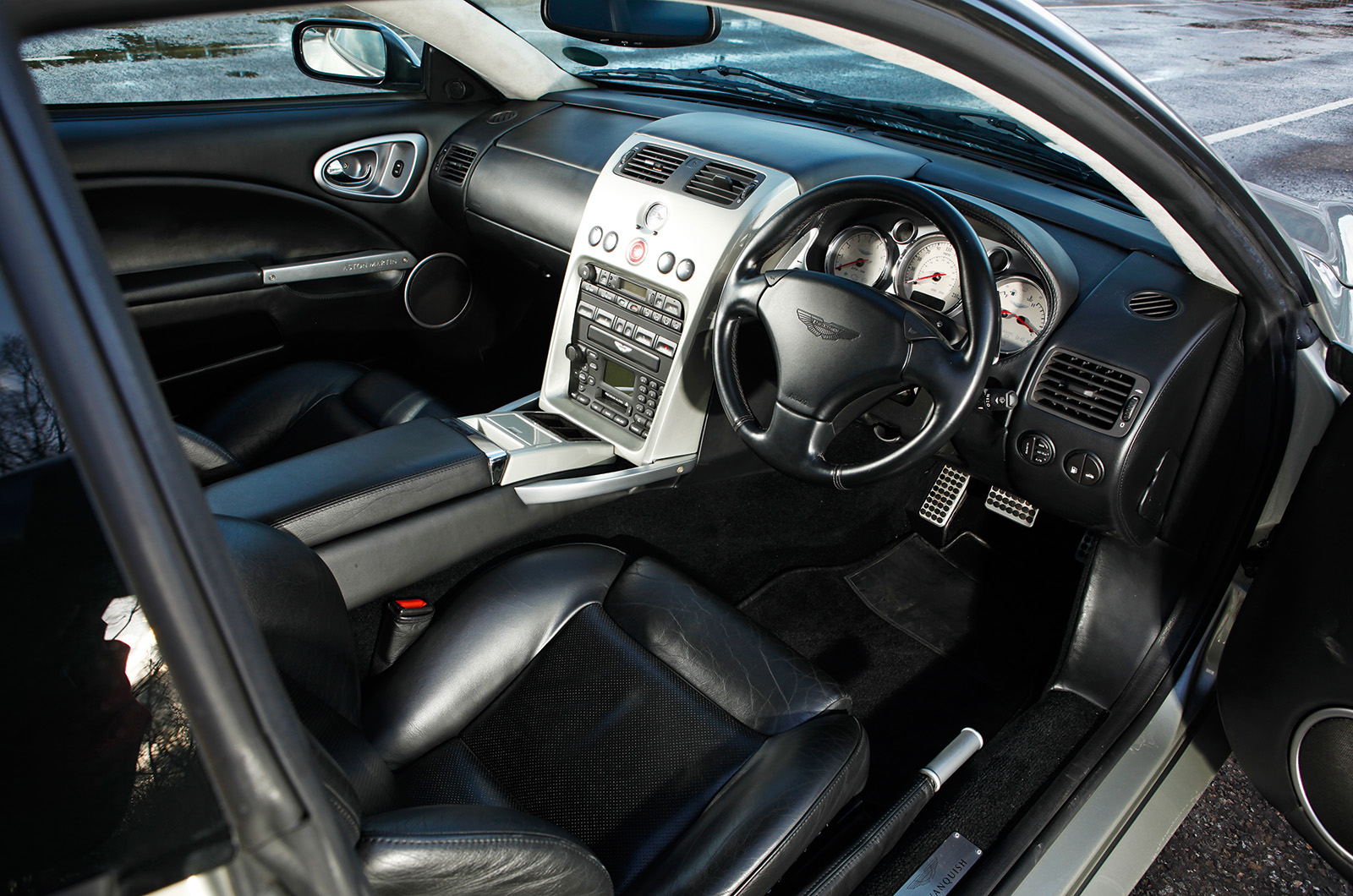 Classic & Sports Car – Aston Martin Vanquish: culture shock