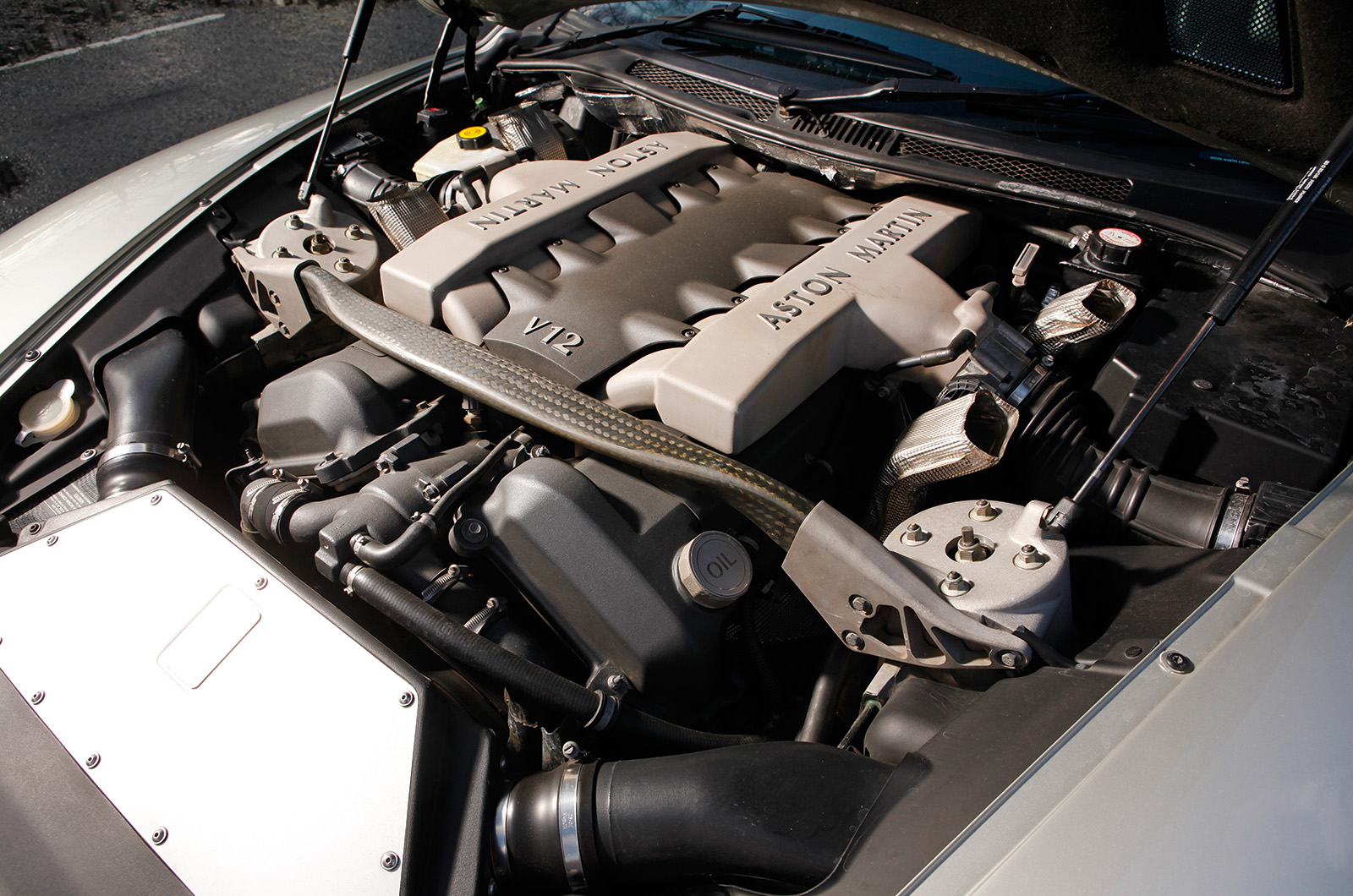 Classic & Sports Car – Aston Martin Vanquish: culture shock