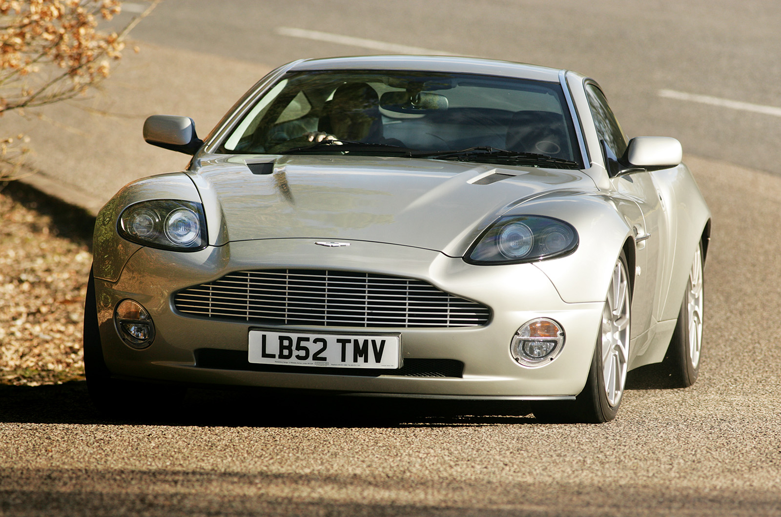 Classic & Sports Car – Aston Martin Vanquish: culture shock