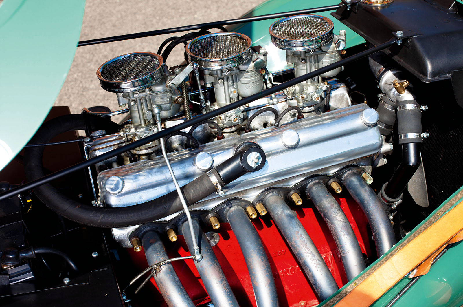 Classic & Sports Car – BMW 328: welcome to the modern world