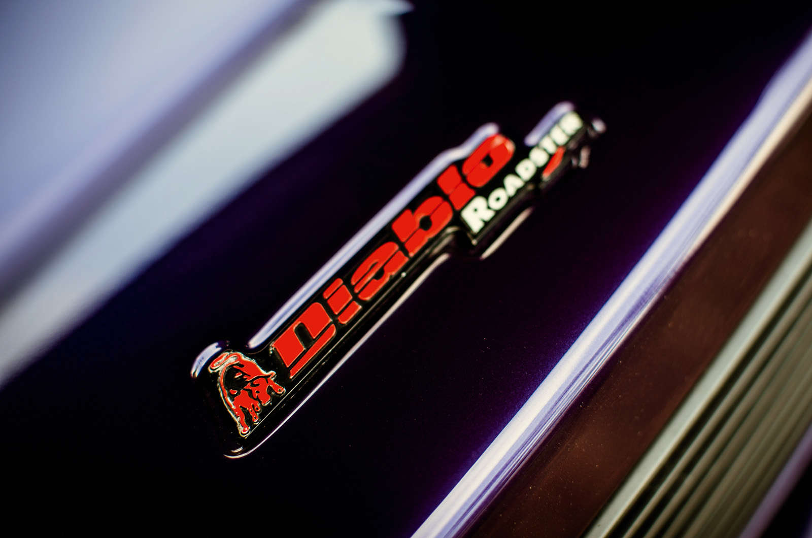 Classic & Sports Car – Lamborghini Diablo VT Roadster: Monarch of the Glen