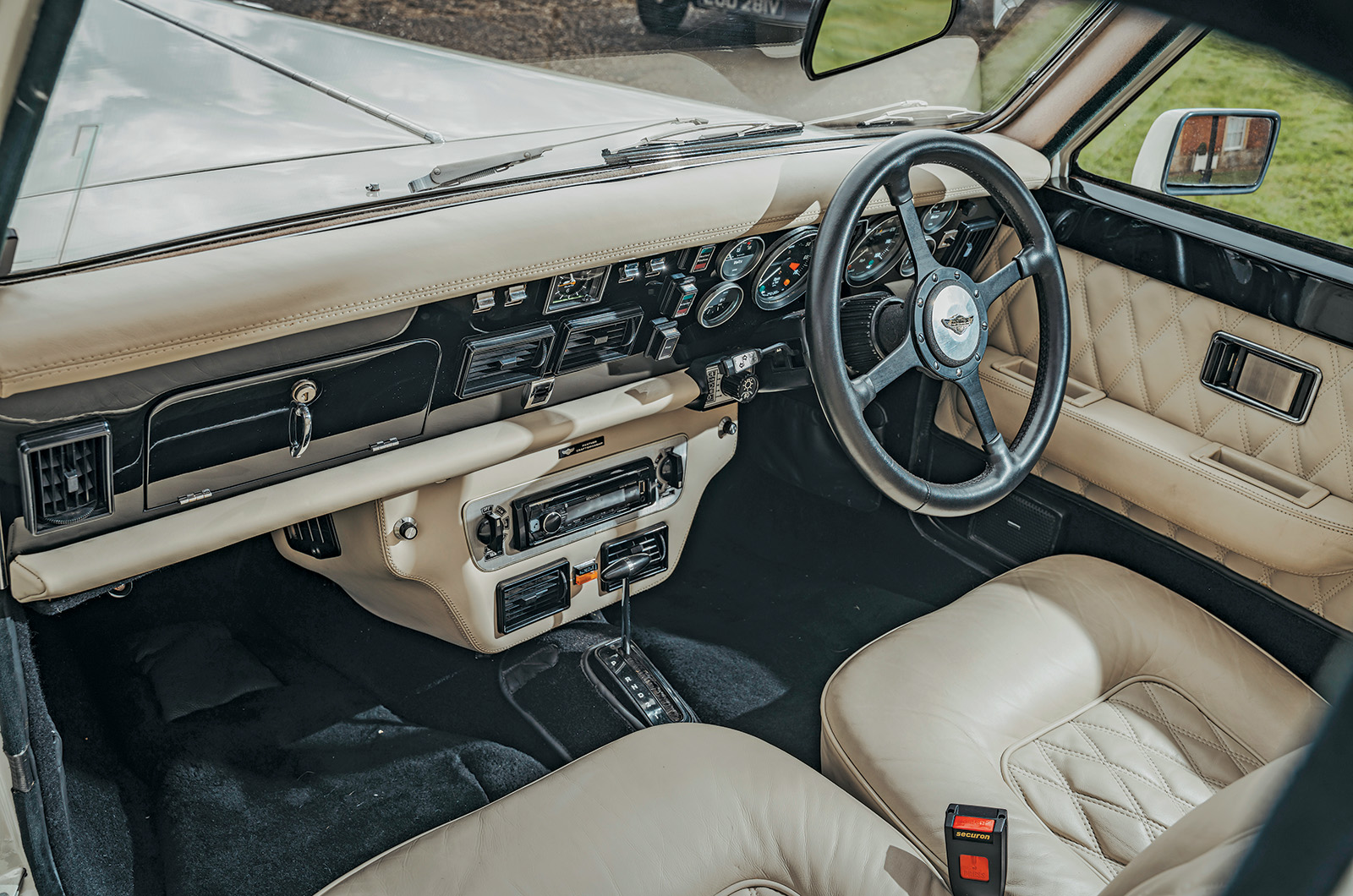 Classic & Sports Car – Panther Westwinds: Robert Jankel’s family of felines