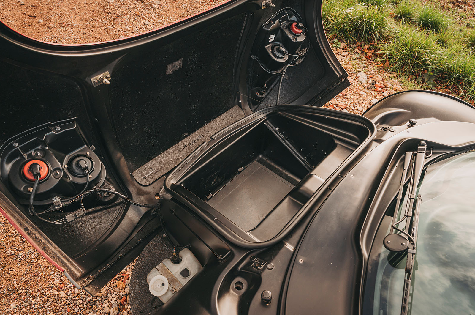 Classic & Sports Car – Renault Sport Spider vs Lotus 340R: diet poke