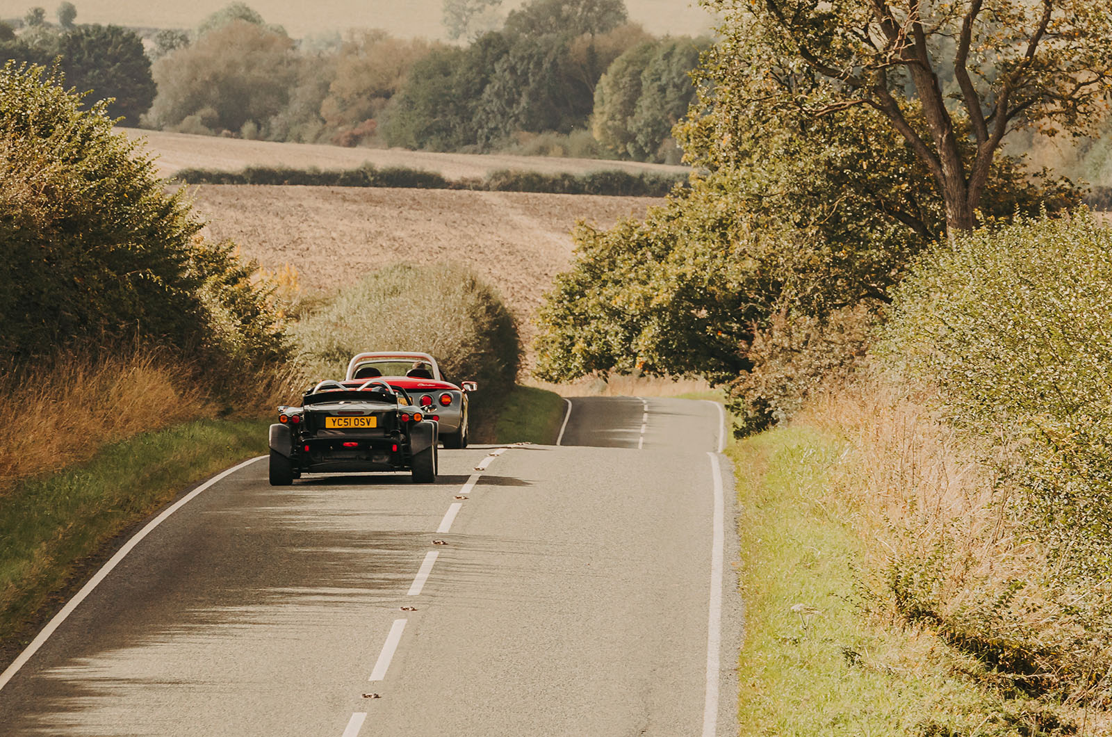 Classic & Sports Car – Renault Sport Spider vs Lotus 340R: diet poke