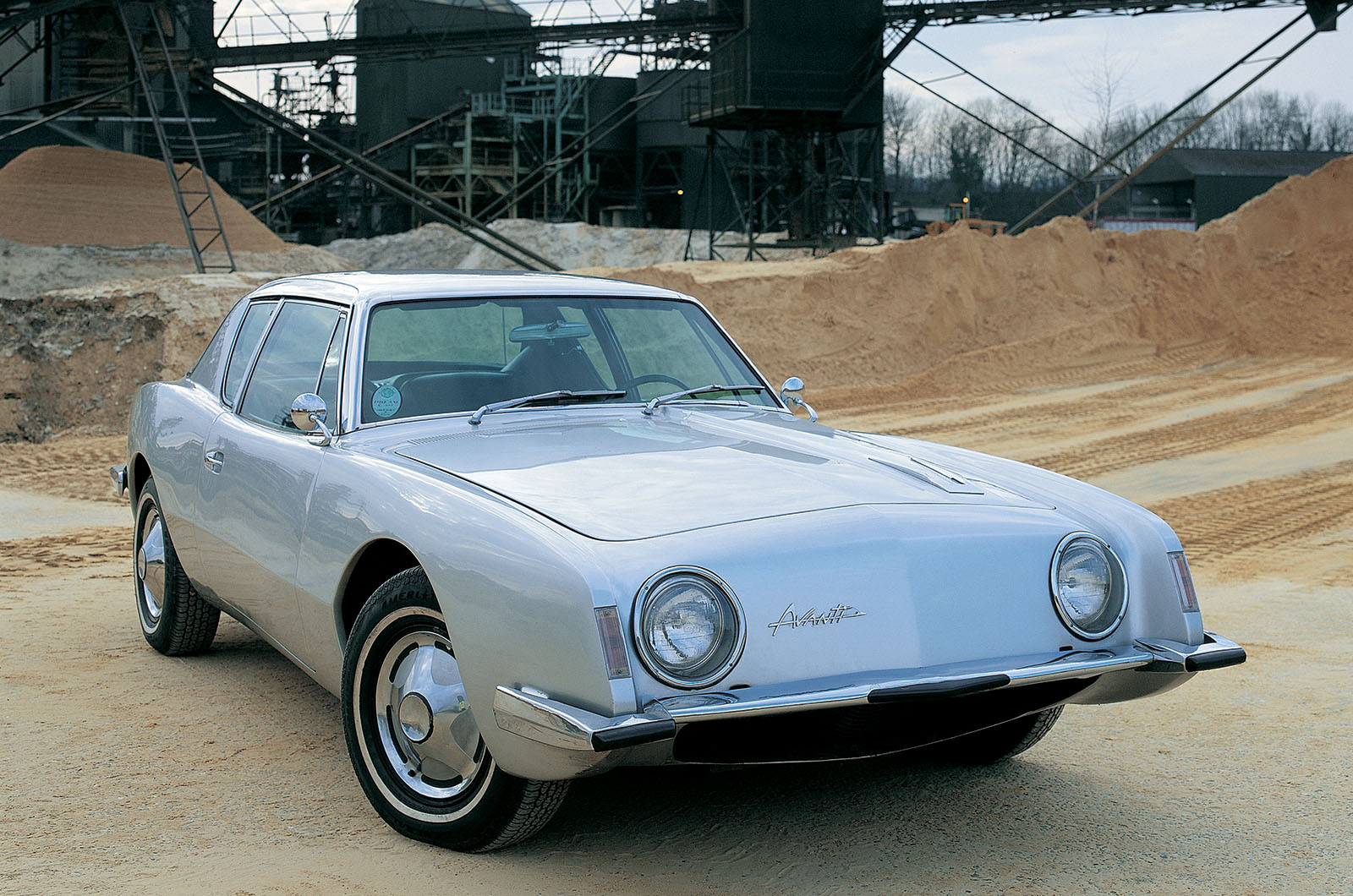 Studebaker Avanti: Loewy's rider | Classic & Sports Car