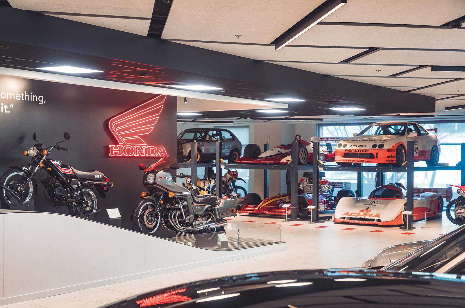 Classic & Sports Car – Classic shrine: American Honda Collection Hall