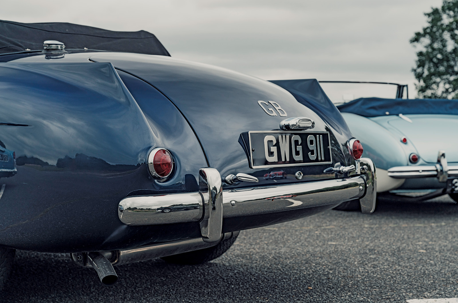 Classic & Sports Car – Aston Martin vs Jaguar vs Triumph vs AC vs Austin-Healey vs Bristol: best of British