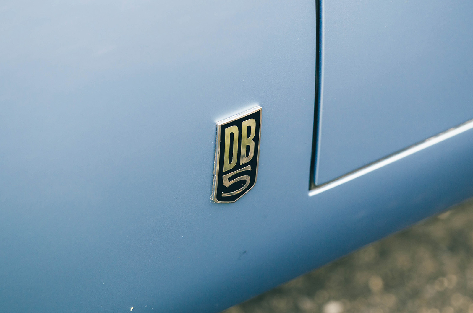 Classic & Sports Car – Aston Martin vs Jaguar vs Triumph vs AC vs Austin-Healey vs Bristol: best of British