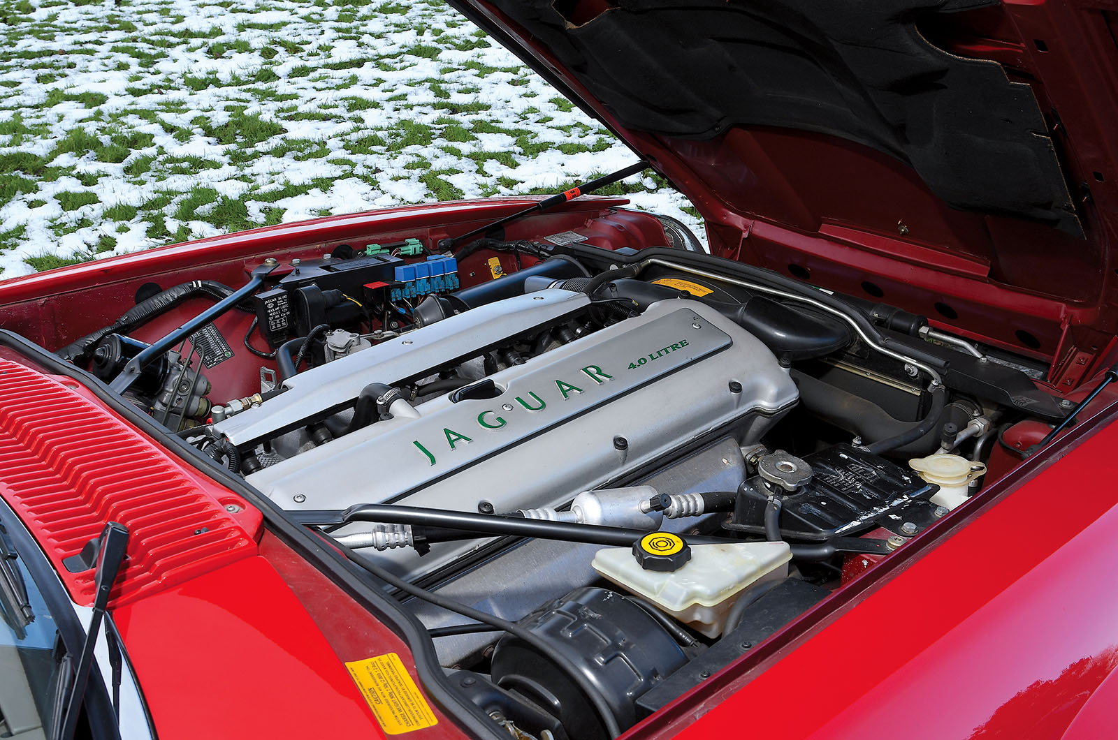 Classic & Sports Car – Jaguar XJ-S at 50: cream of the cats