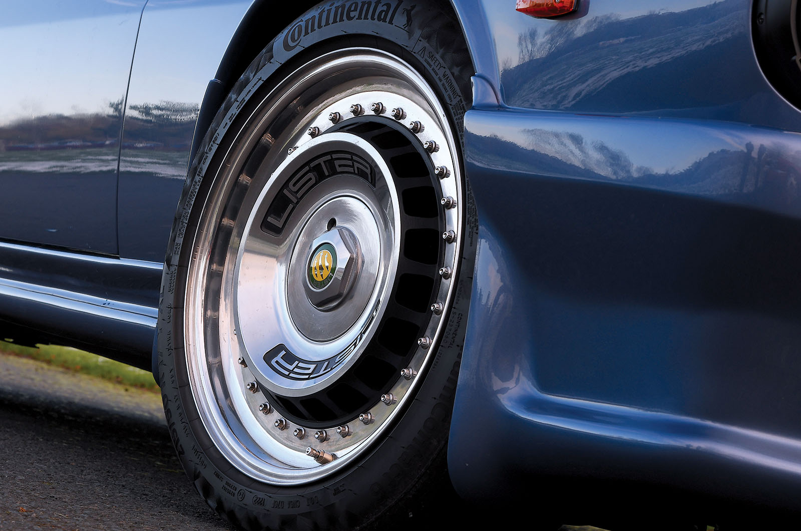 Classic & Sports Car – Jaguar XJ-S at 50: cream of the cats