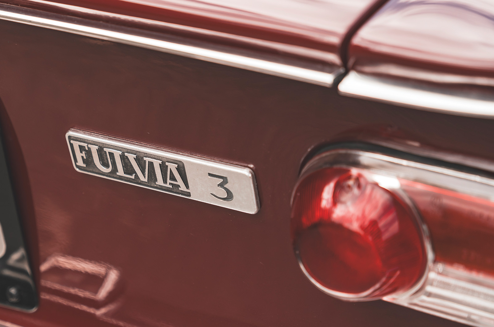 Classic & Sports Car – MGB vs rivals: six alternatives take on Abingdon’s classic champion