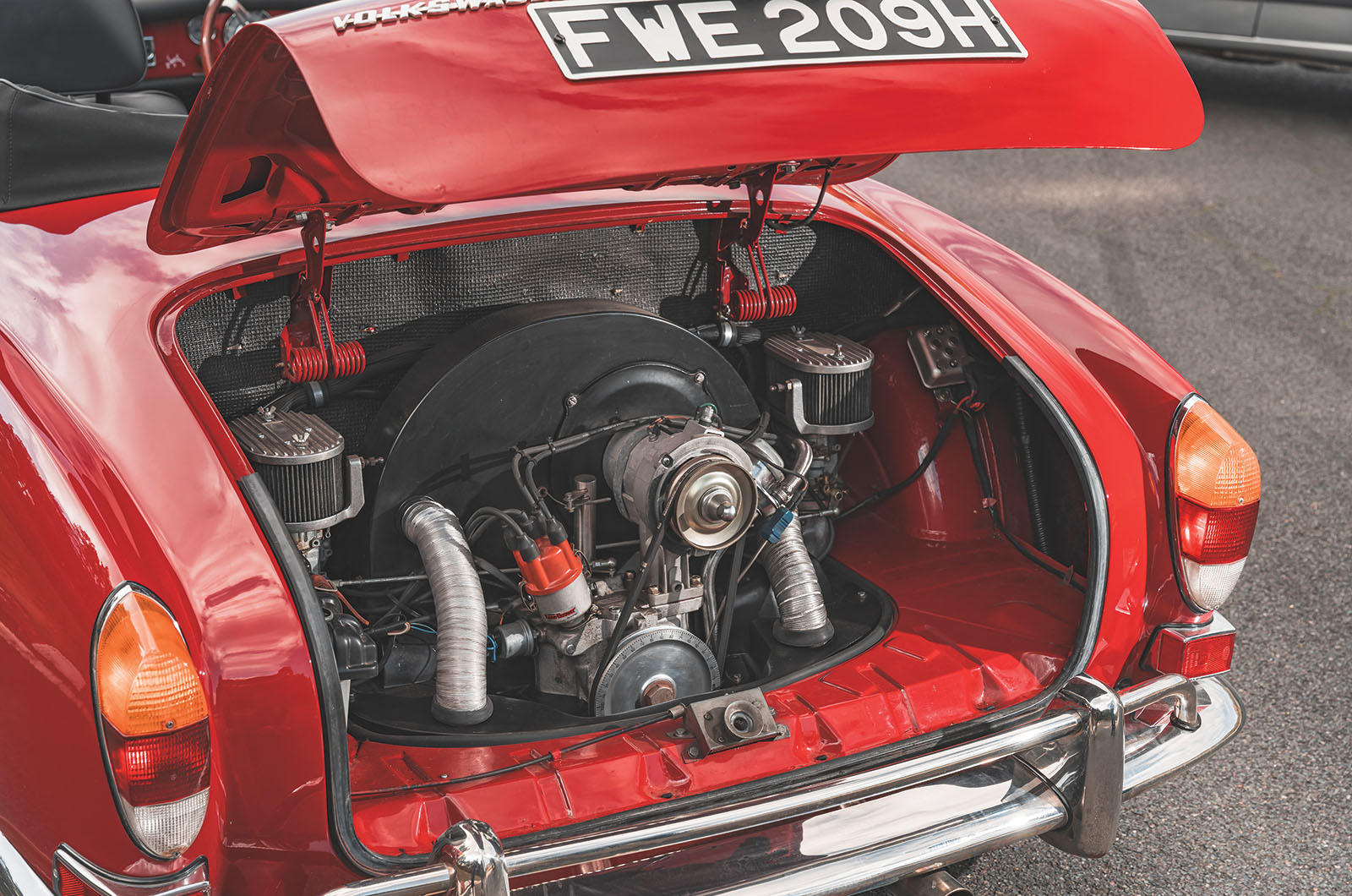 Classic & Sports Car – MGB vs rivals: six alternatives take on Abingdon’s classic champion