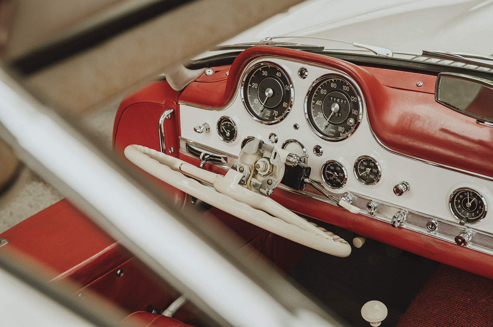 Classic & Sports Car – Mercedes-Benz 300SL Lightweight: back to the start