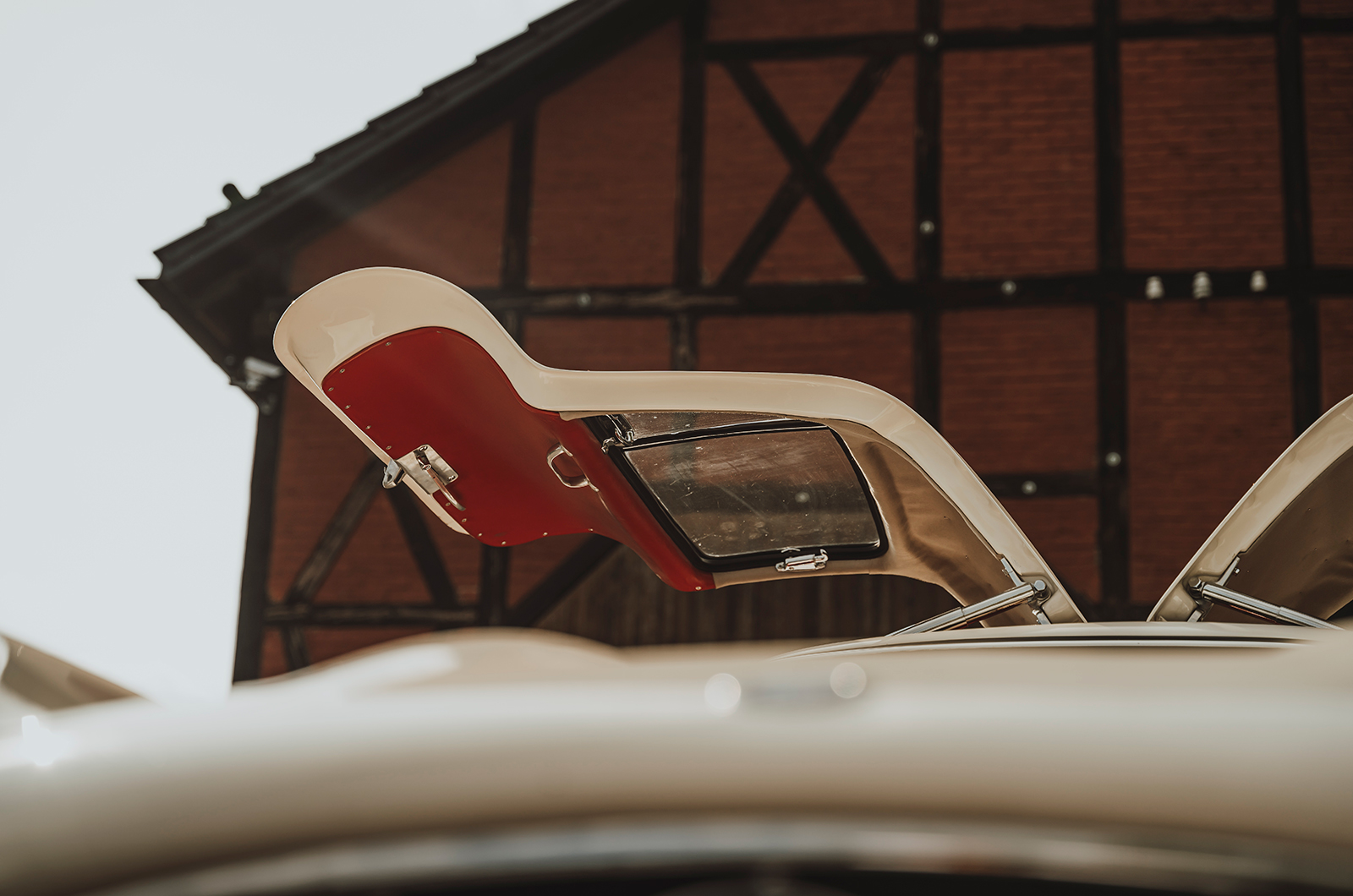 Classic & Sports Car – Mercedes-Benz 300SL Lightweight: back to the start