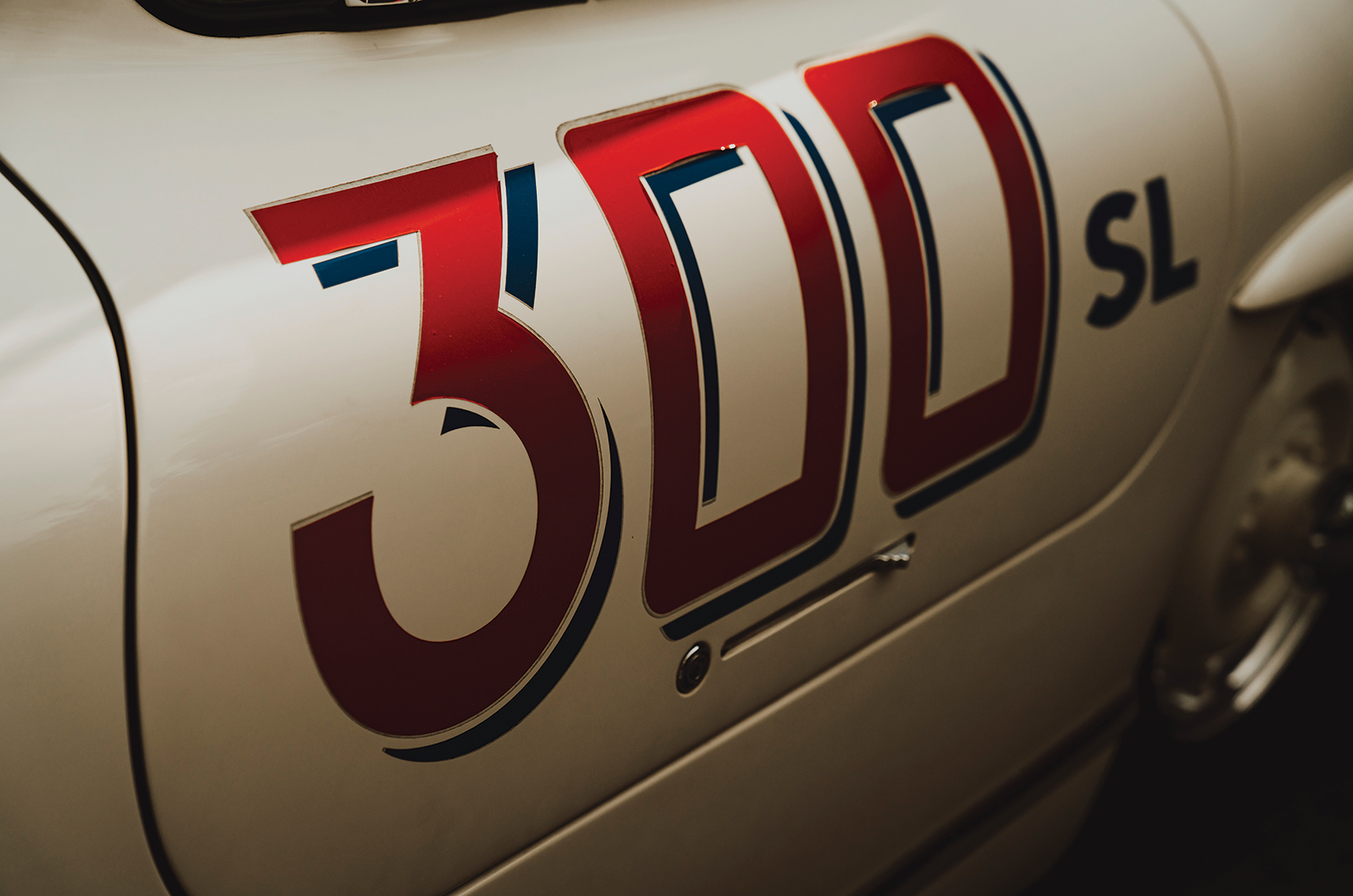 Classic & Sports Car – Mercedes-Benz 300SL Lightweight: back to the start