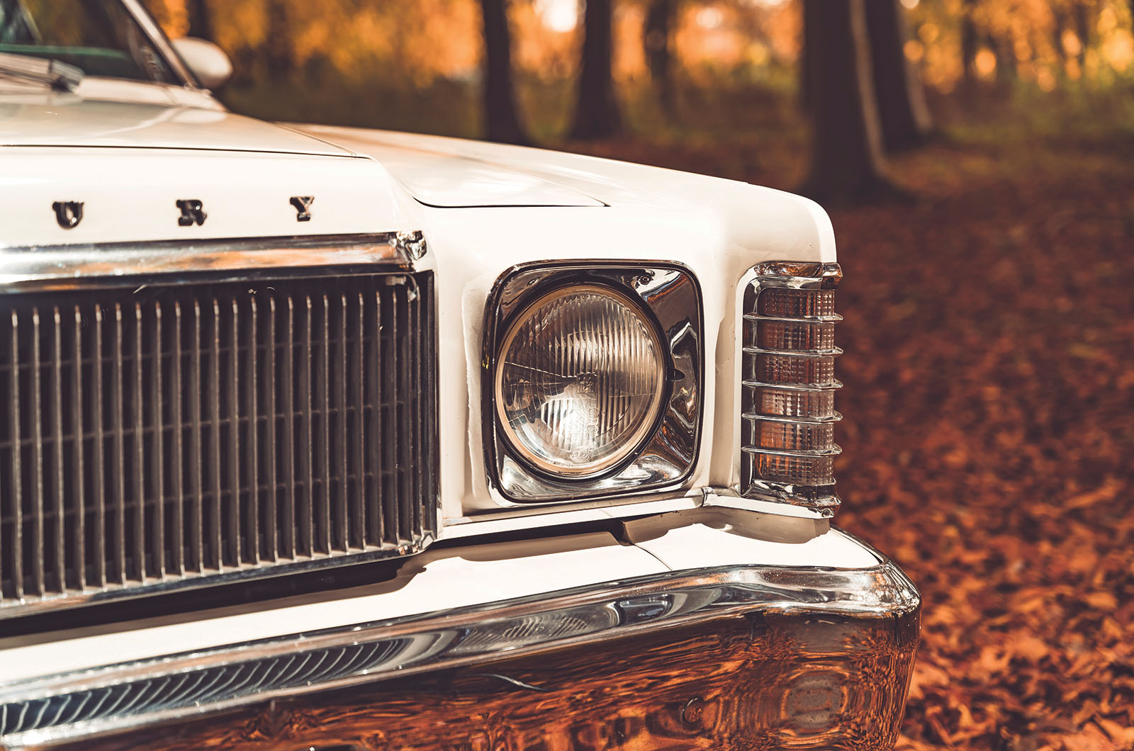 Classic & Sports Car – Mercury Monarch: grandeur out of a crisis