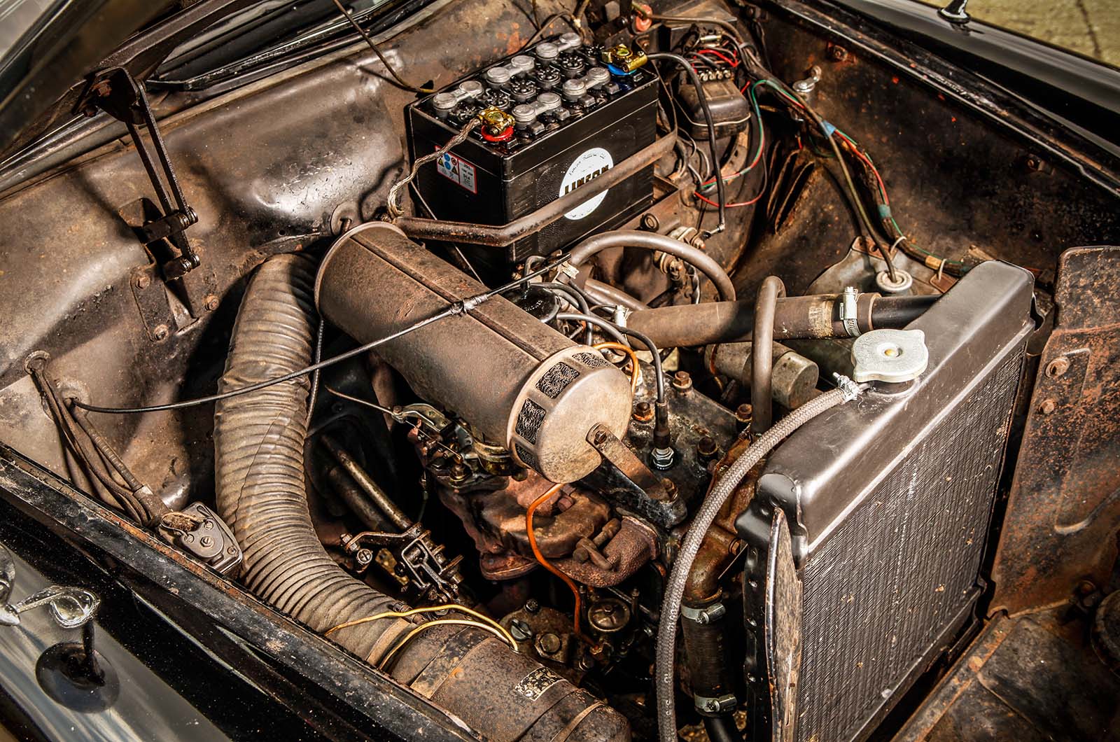 Classic & Sports Car – Morris Oxford vs Hillman Minx vs Austin Somerset: post-war Brits