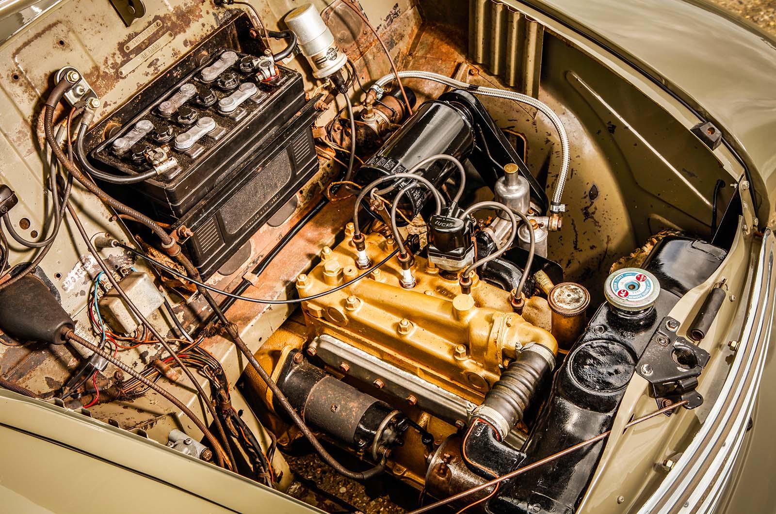 Classic & Sports Car – Morris Oxford vs Hillman Minx vs Austin Somerset: post-war Brits