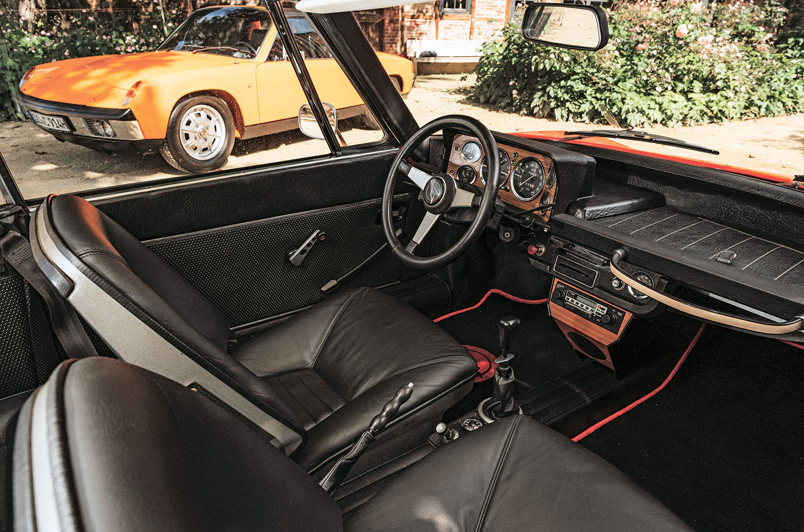 Classic & Sports Car – Porsche 914 1.7 vs Matra M530 LX: anything but ordinary