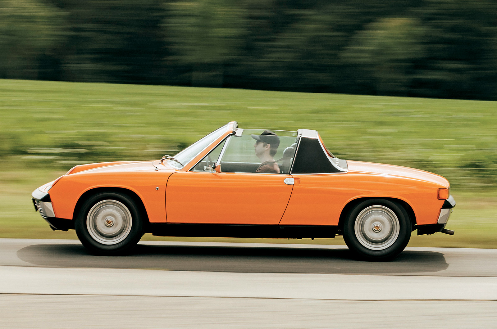Classic & Sports Car – Porsche 914 1.7 vs Matra M530 LX: anything but ordinary