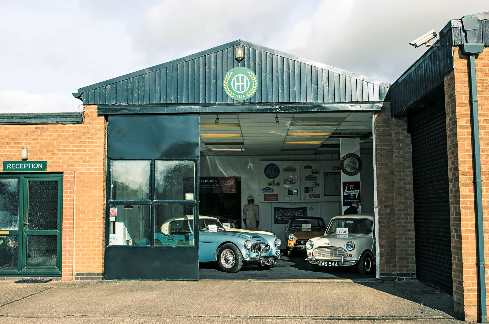Classic & Sports Car – The specialist: Sherwood Restorations