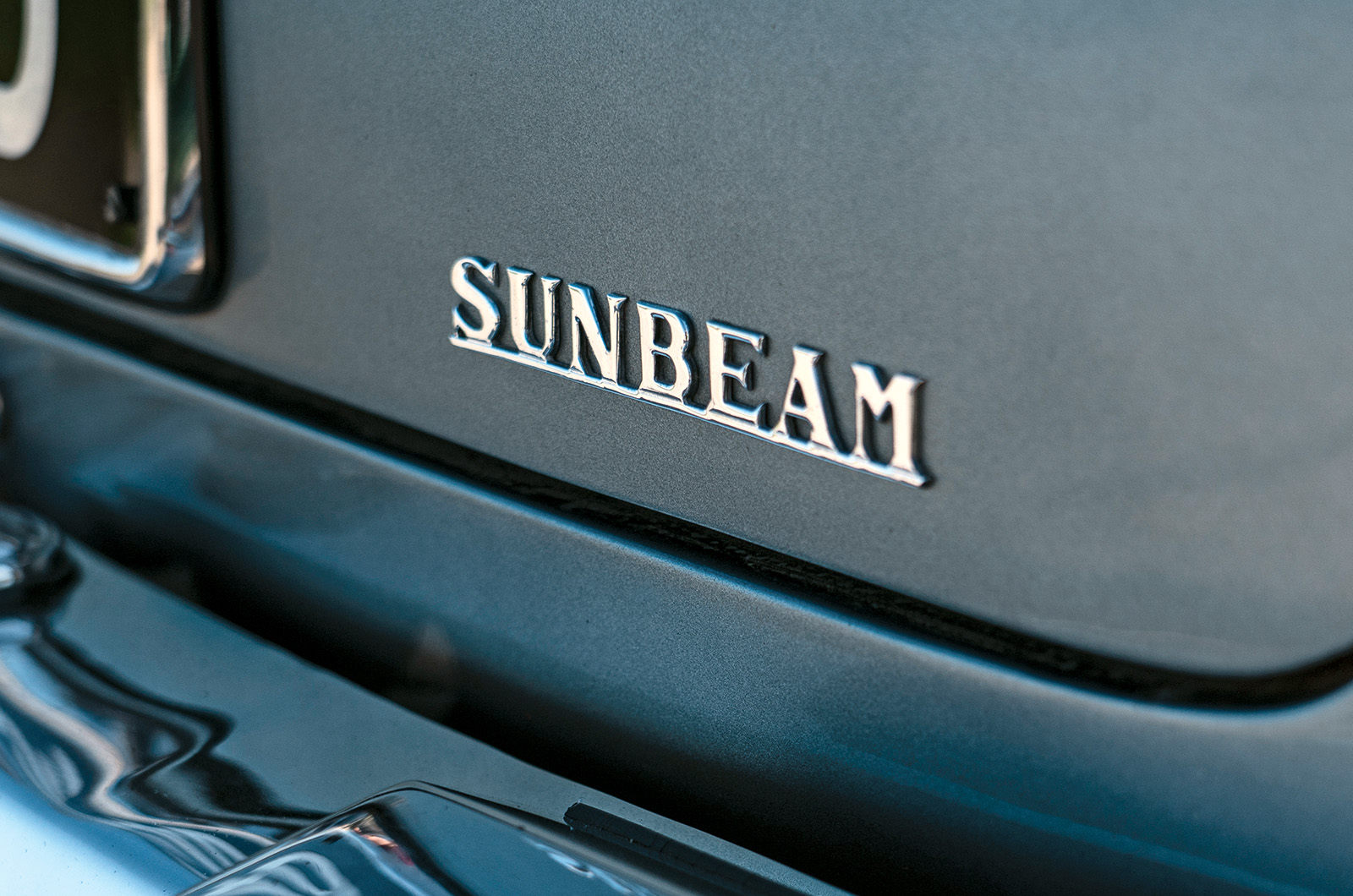 Classic & Sports Car – Triumph Italia 2000 vs Sunbeam Venezia: Latin lessons