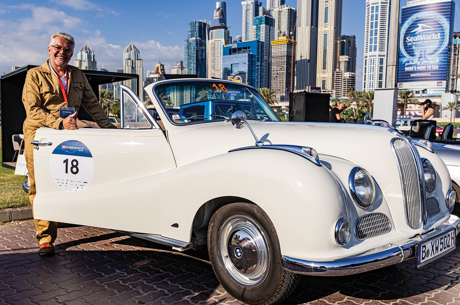Classic & Sports Car – Driving a BMW 3.0 CS on the 1000 Miglia Experience UAE: Dubai meets Brescia