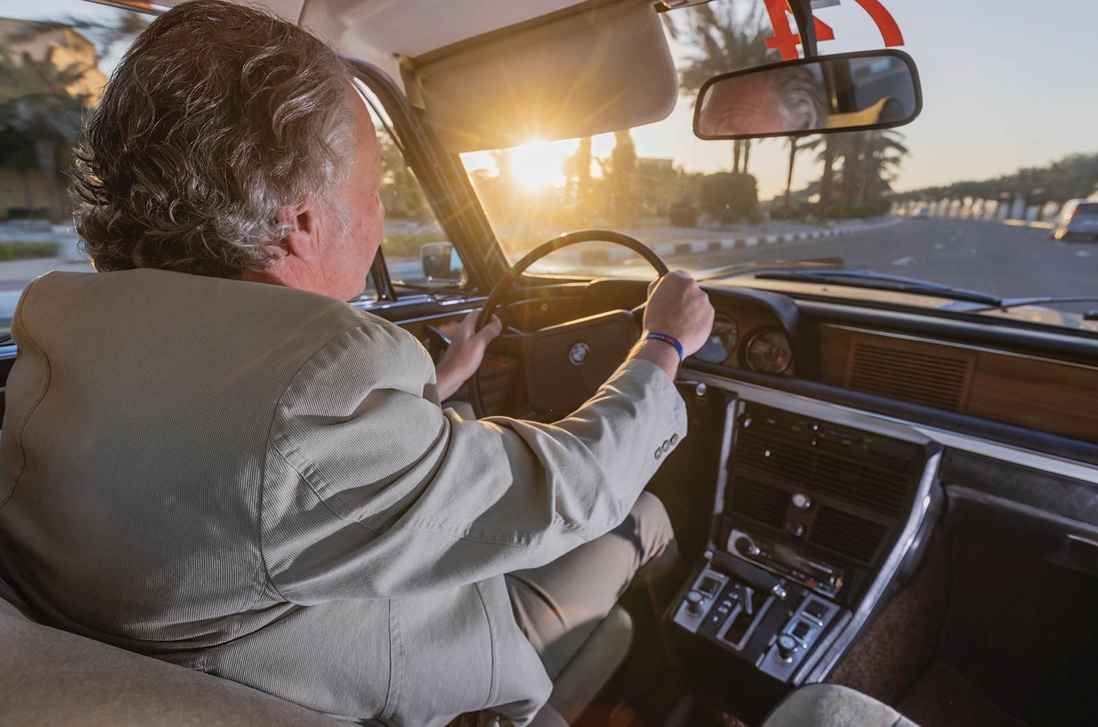 Classic & Sports Car – Driving a BMW 3.0 CS on the 1000 Miglia Experience UAE: Dubai meets Brescia