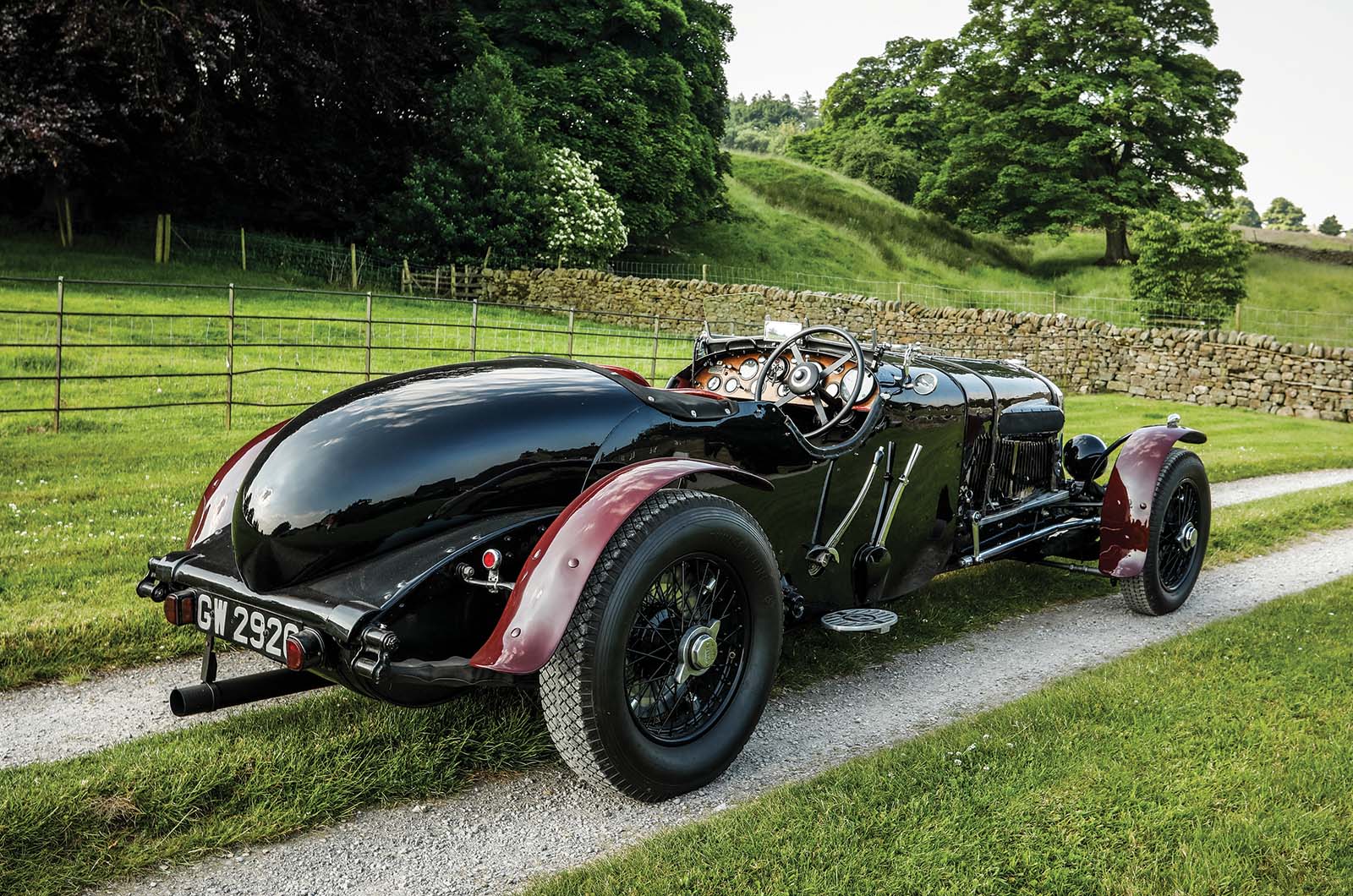 Classic & Sports Car – Bentley 8 Litre: Forrest Lycett’s record-breaker