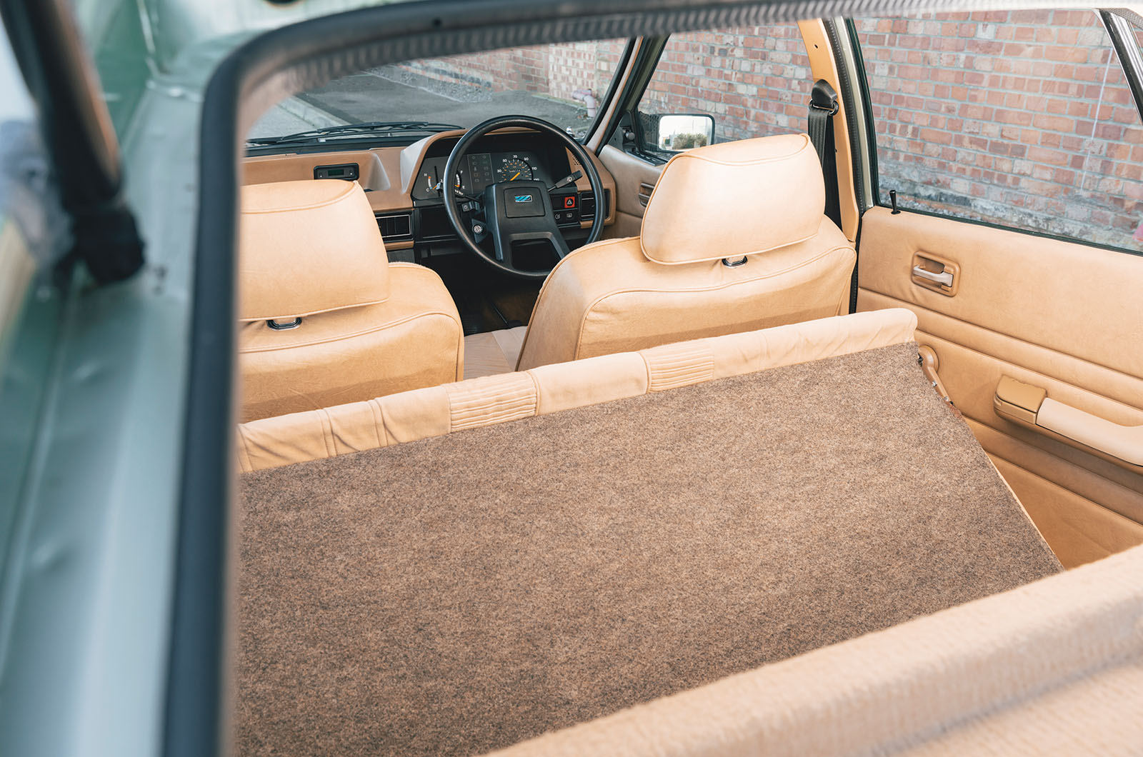 Classic & Sports Car – Austin vs Morris vs Wolseley vs Princess: British Leyland’s ADO71 family