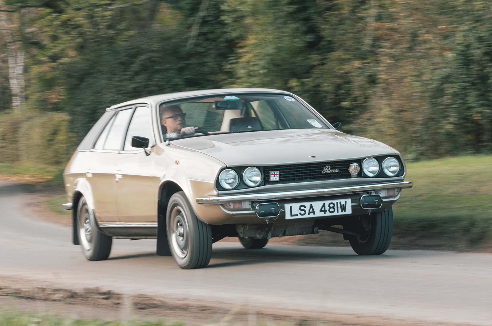 Classic & Sports Car – Austin vs Morris vs Wolseley vs Princess: British Leyland’s ADO71 family