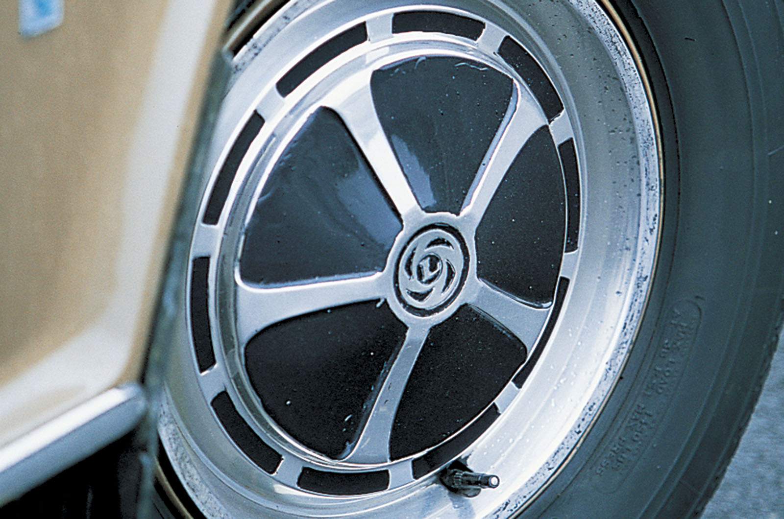 Classic & Sports Car – Austin Kimberley X6: Australia’s Landcrab