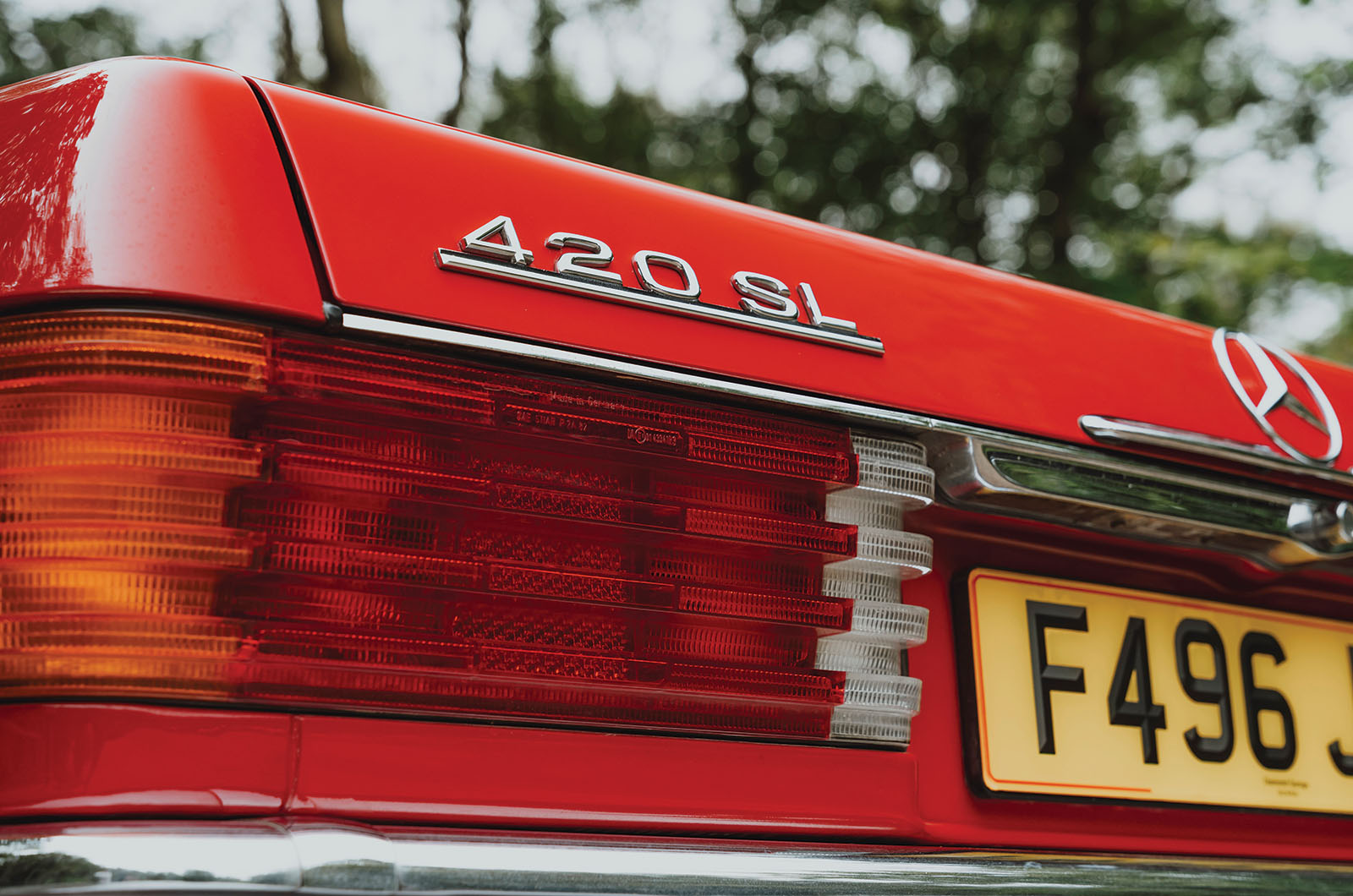 Classic & Sports Car – Mercedes-Benz 420SL in Yorkshire: exploring God’s own country