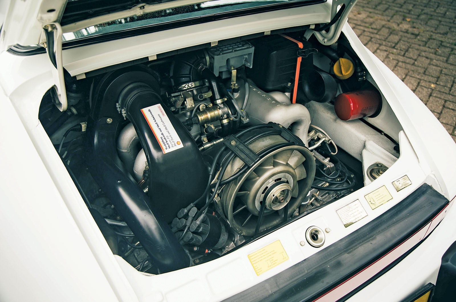 Classic & Sports Car – Porsche’s Club Sport family: light, and fantastic