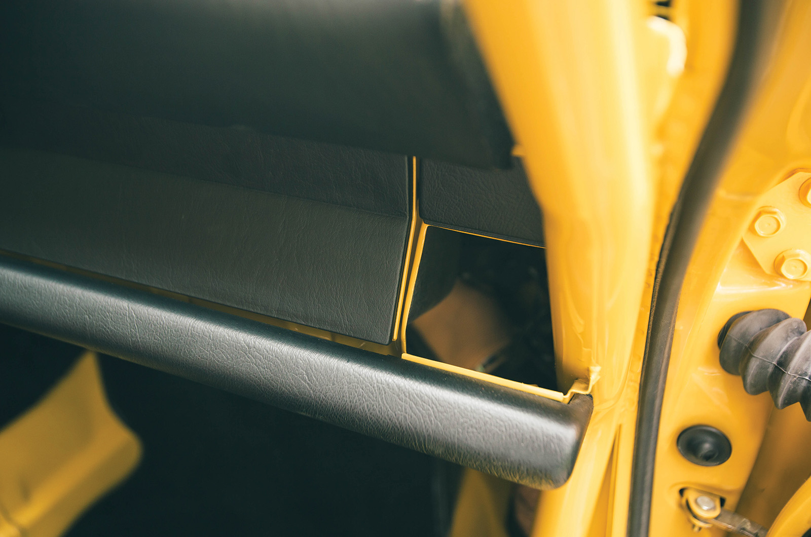 Classic & Sports Car – Porsche’s Club Sport family: light, and fantastic